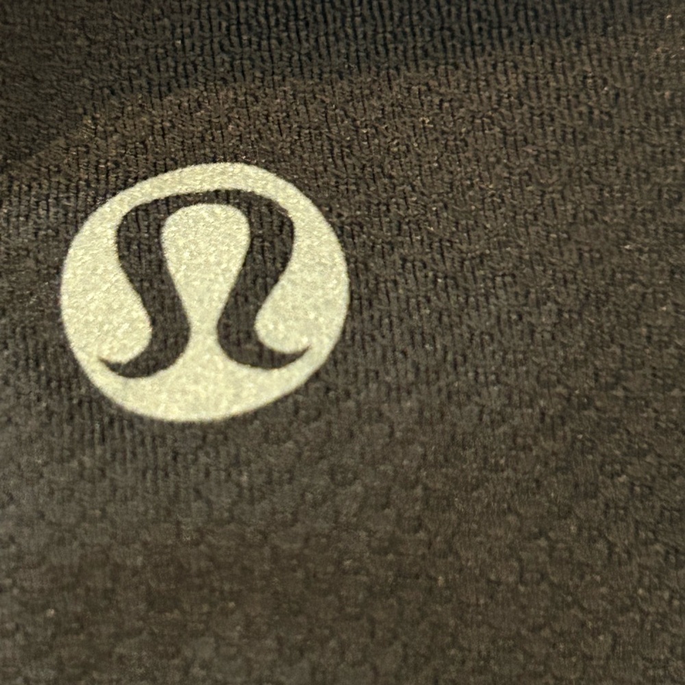 Lululemon Black Cropped Leggings Floral Waistband - Size 4 - Picture 3 of 8